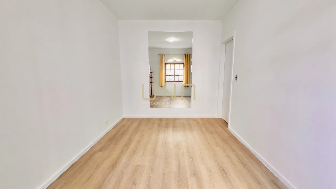 Vestidor y 2 dormitorios: departamento de 77 m² — photo 27