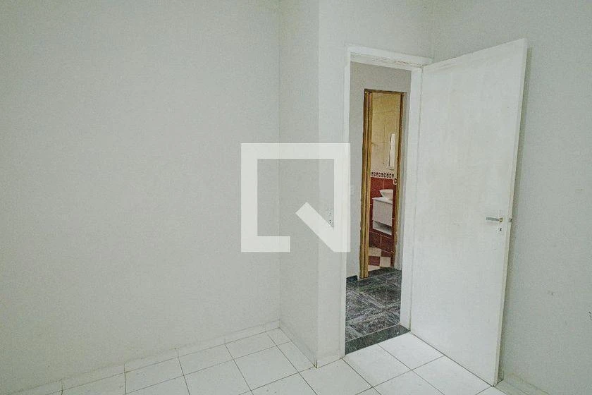 Rental apartment with 2 bedrooms and 52 m² — photo 4