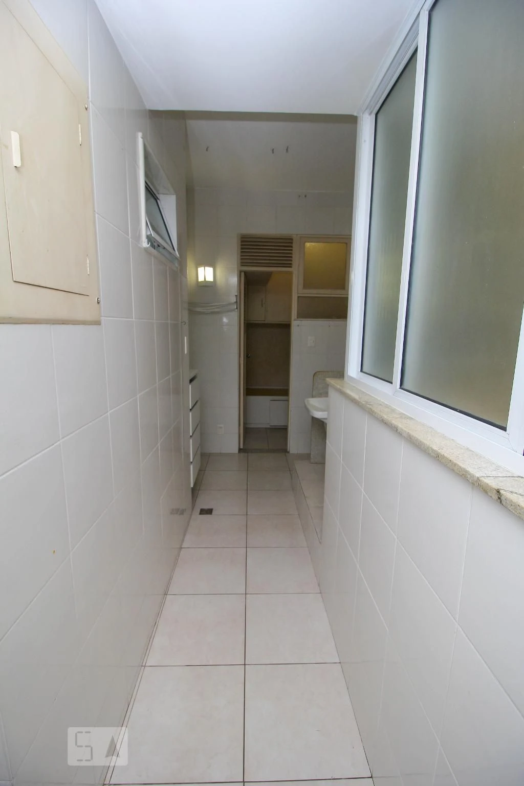 3-bedroom apartment with a home office — photo 40