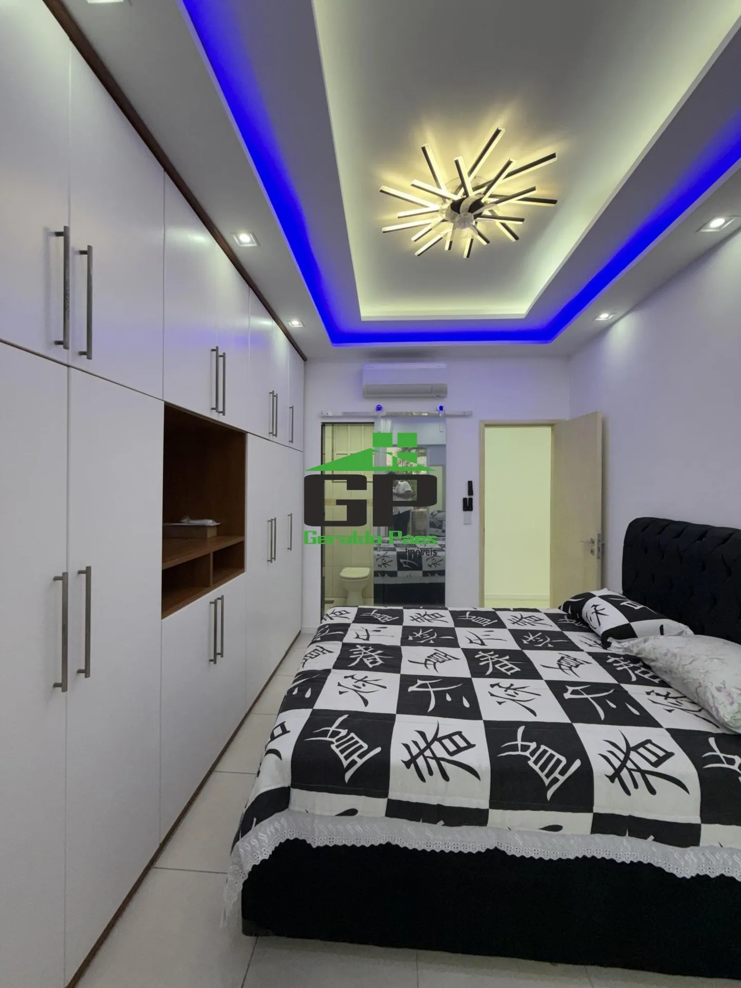 3-bedroom apartment with a washing machine — photo 23