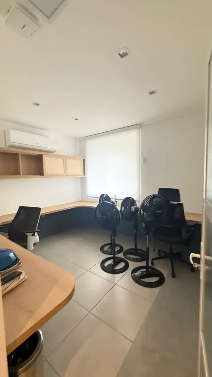 Casa para alquiler sin aparcamiento, 5 recámaras y 5 baños, 434 m² — photo 14