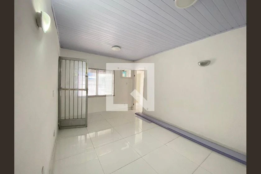 Casa para aluguel com 2 quartos e 50 m², sem vaga — photo 6