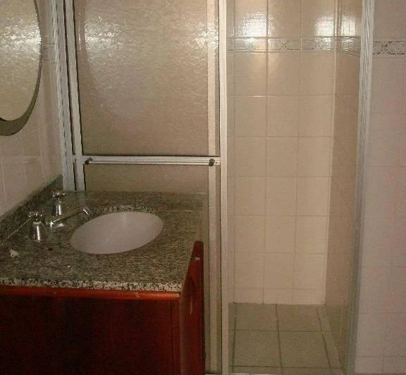 3-bedroom apartment with a suite and 2 parking spots — photo 5