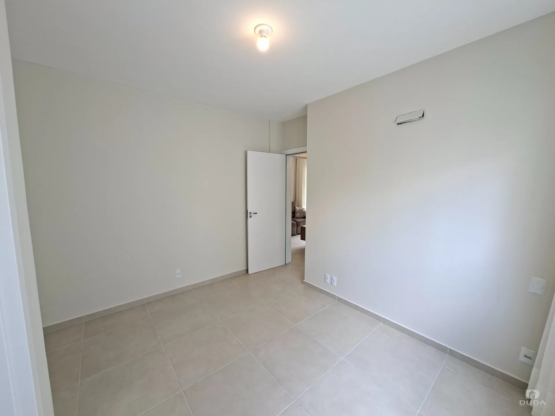 Furnished apartment, 59 m², with a home office — photo 9