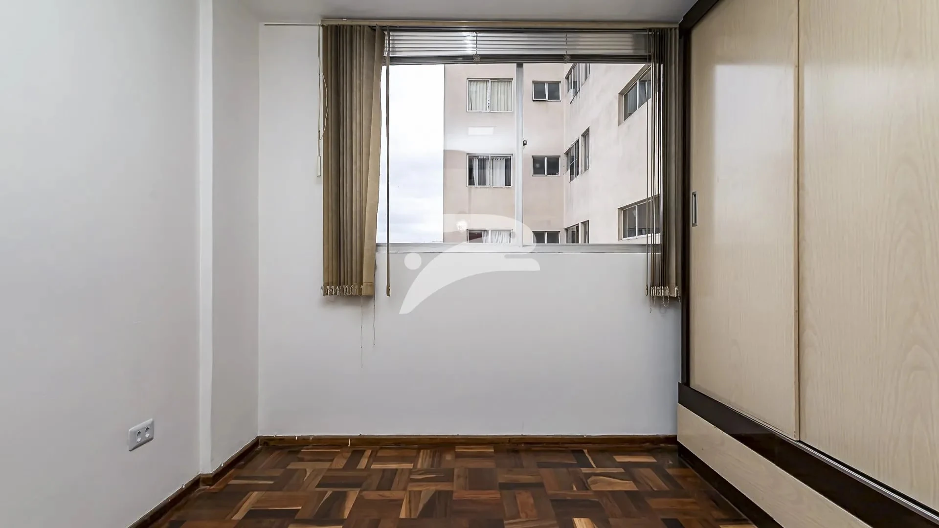Apartment, 70 m², with wood or laminate floors — photo 21