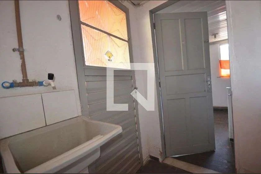 1-bedroom apartment with 30 m² and no parking — photo 3
