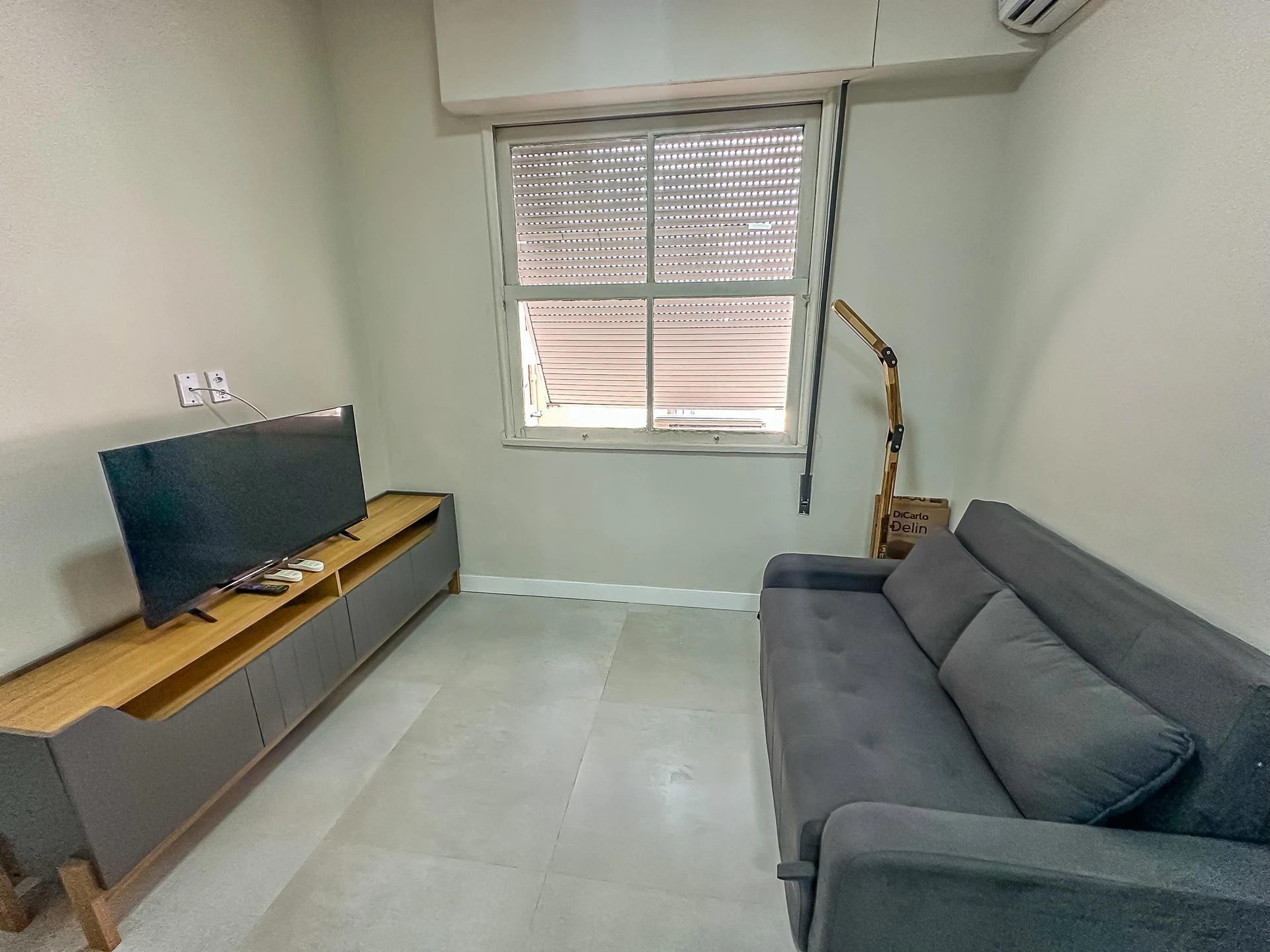 Furnished 1-bedroom apartment with no parking — photo 14