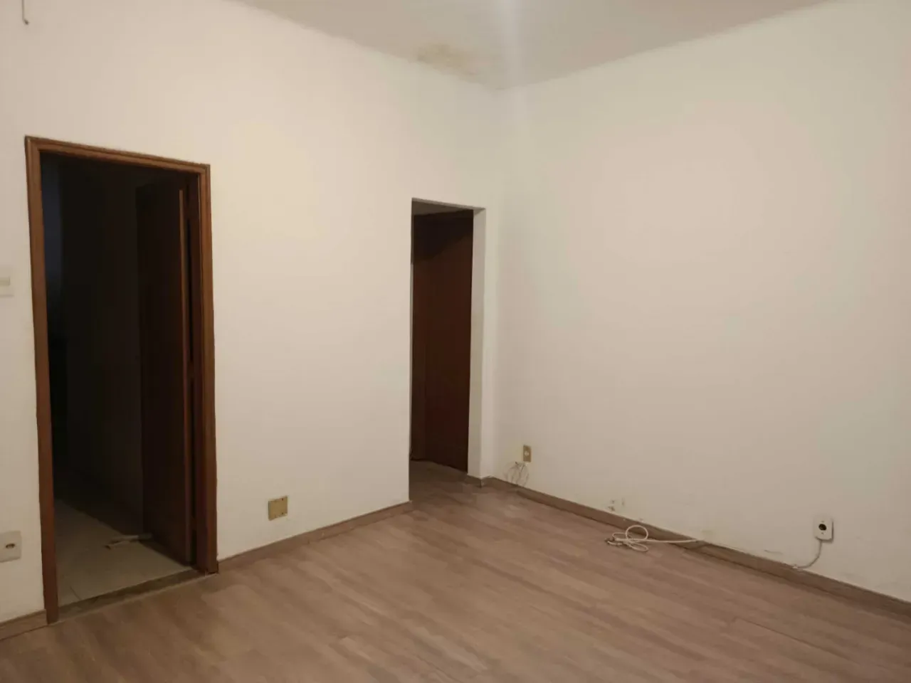 Apartamento de 3 quartos com cozinha separada e 85 m² — photo 9