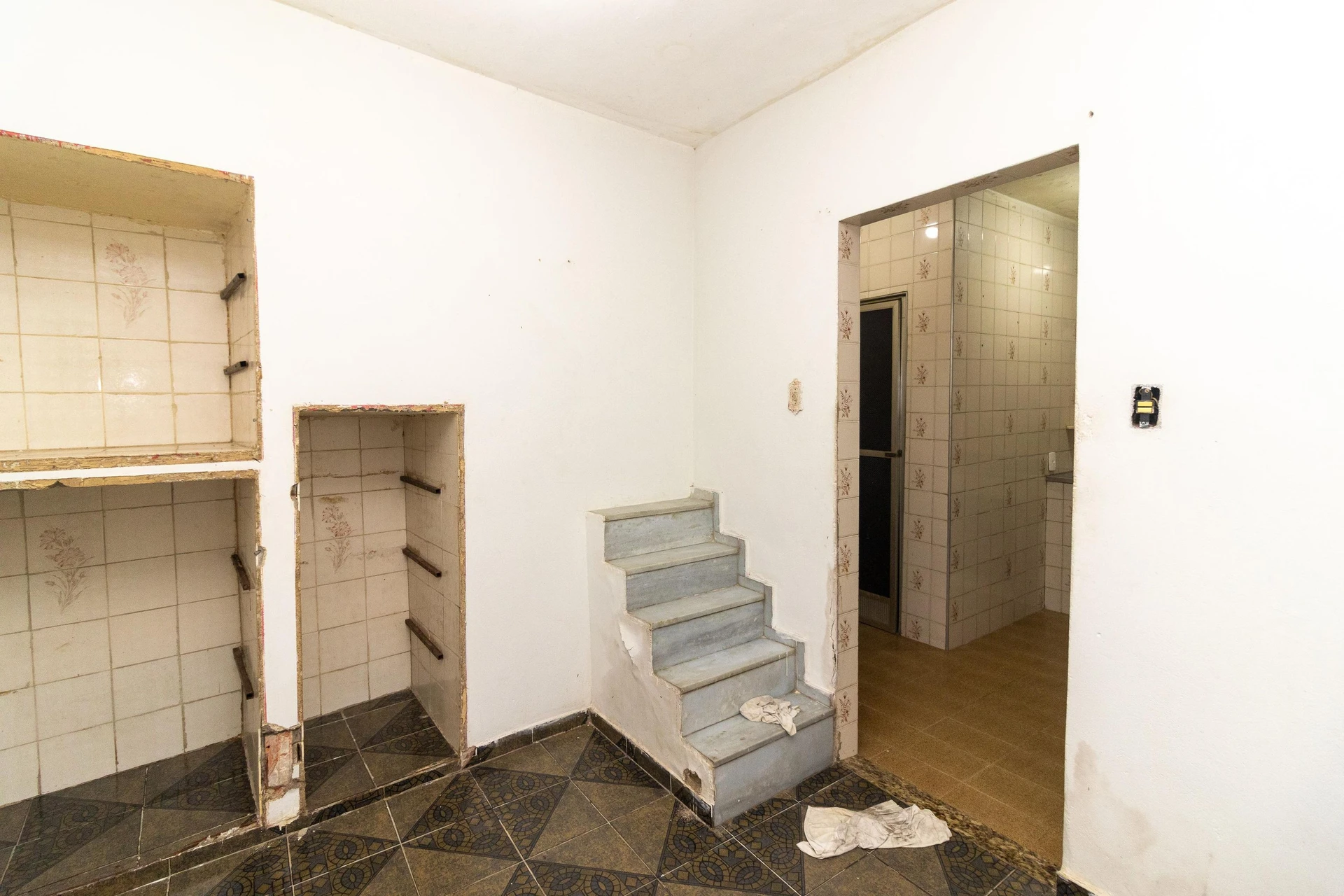 Rental house with no parking, 1 bedroom and 1 bathroom — photo 4