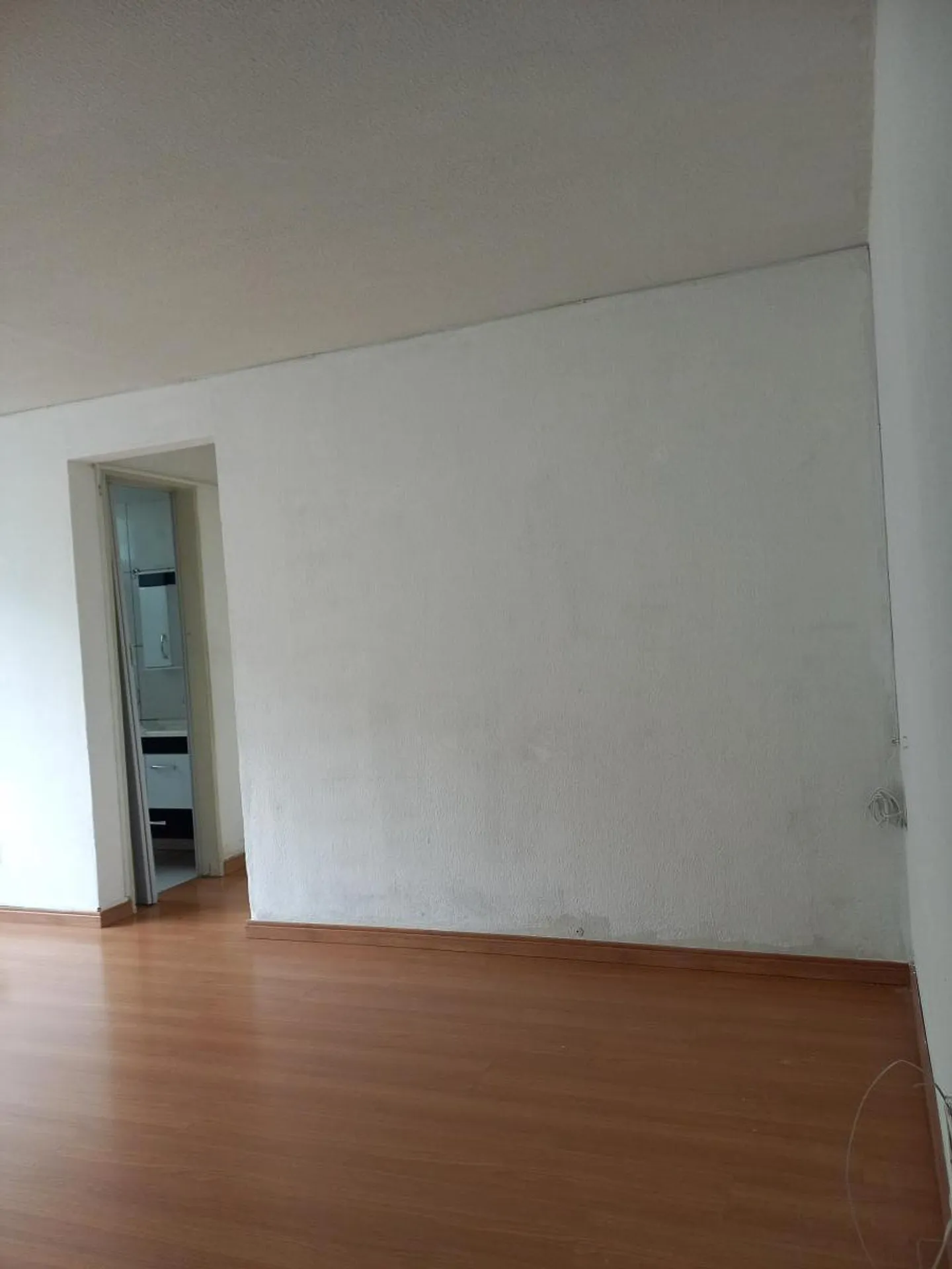 2-bedroom apartment with enclosed kitchen and 1 parking spot — photo 26