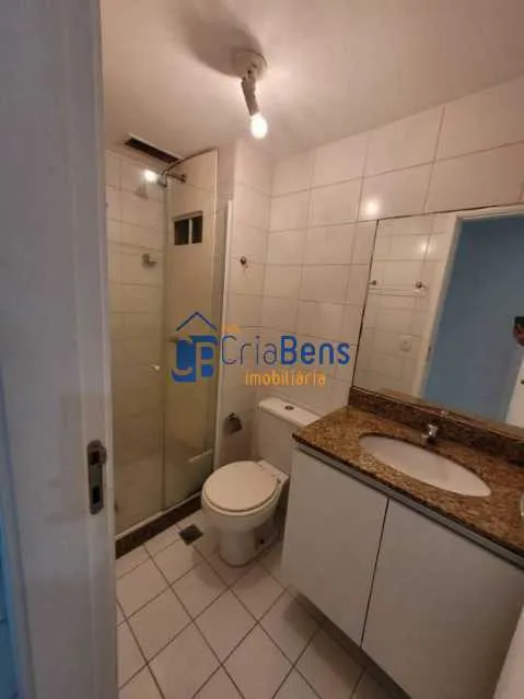 Apartamento com 2 quartos e piscina do condomínio — photo 6