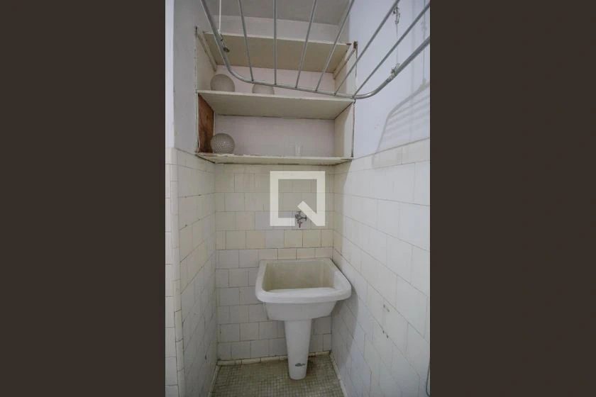 Apartamento de 2 quartos com máquina de lavar — photo 26