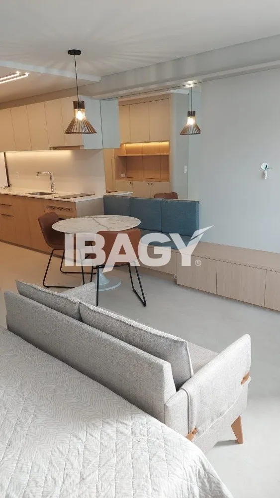 Studio amueblado de 40 m² con cocina integrada — photo 22