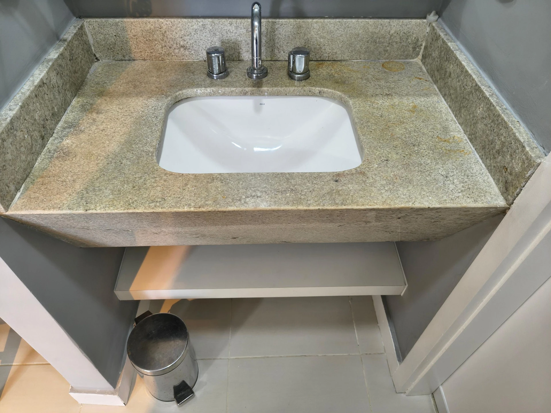 Furnished apartment, 36 m², with a washing machine — photo 10