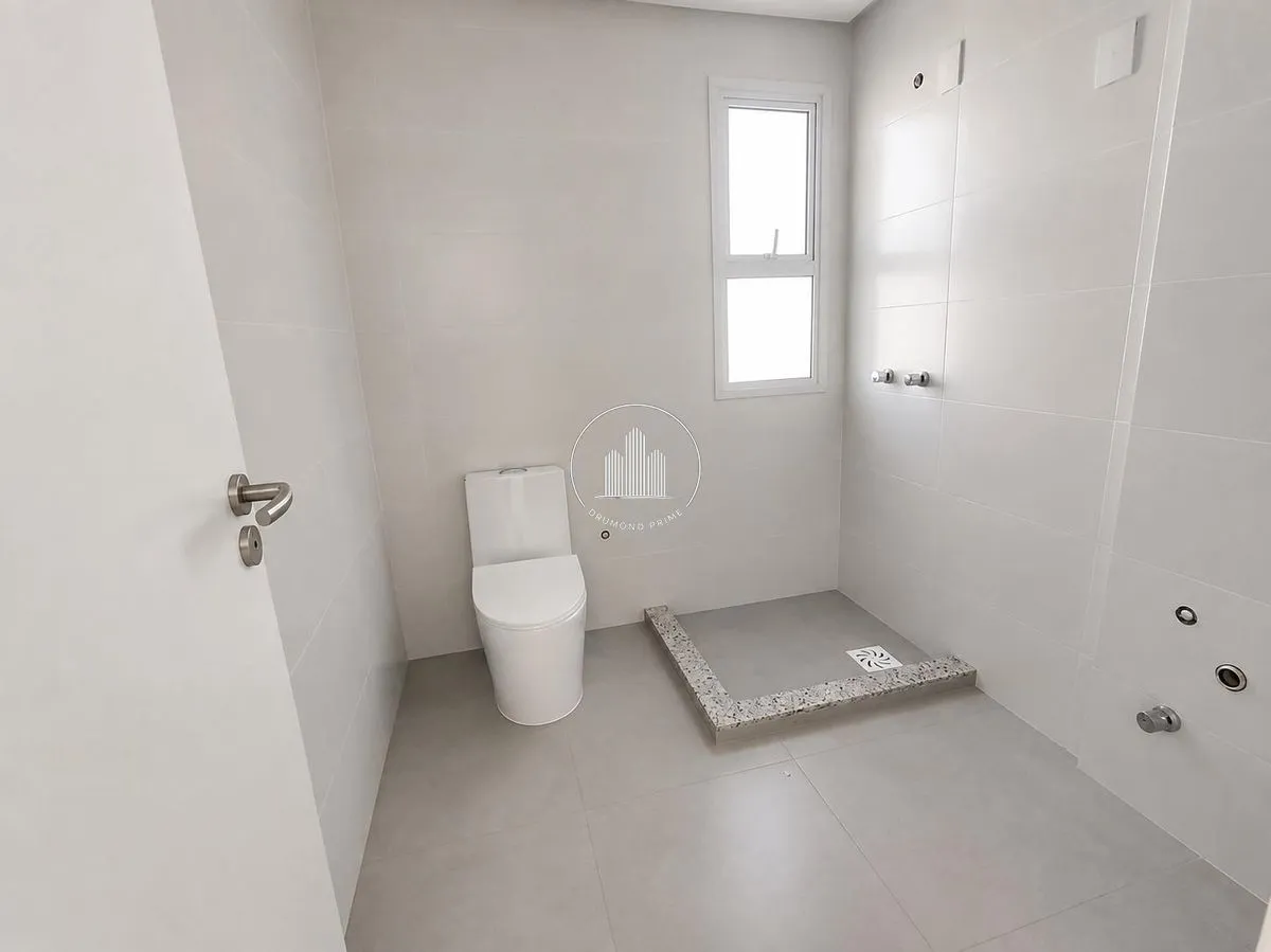 Duplex apartment with 1 en-suite and terrace — photo 28