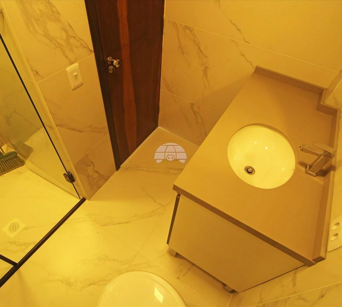 One-bedroom apartment with a washing machine in Curitiba — photo 13