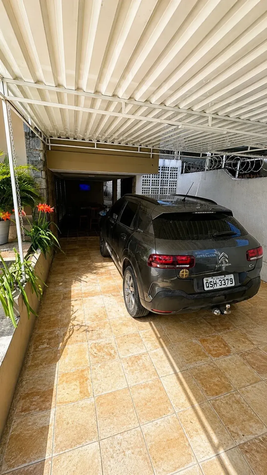 4-bedroom house with 300 m² and 4 parking spaces — photo 12
