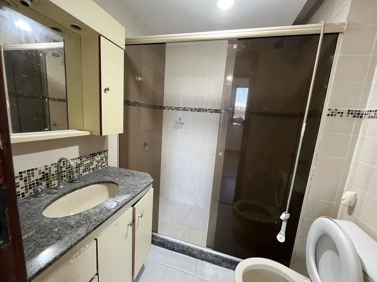 Apartment on the 10th floor with wood or laminate floors — photo 23