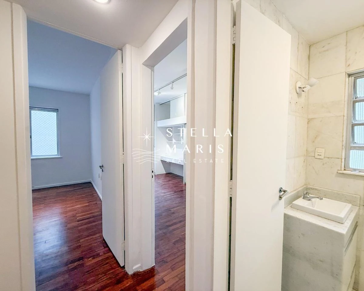 Unfurnished 225 m² apartment with 3 bedrooms — photo 10