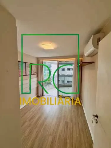 Furnished 86 m² apartment with open-plan kitchen — photo 3