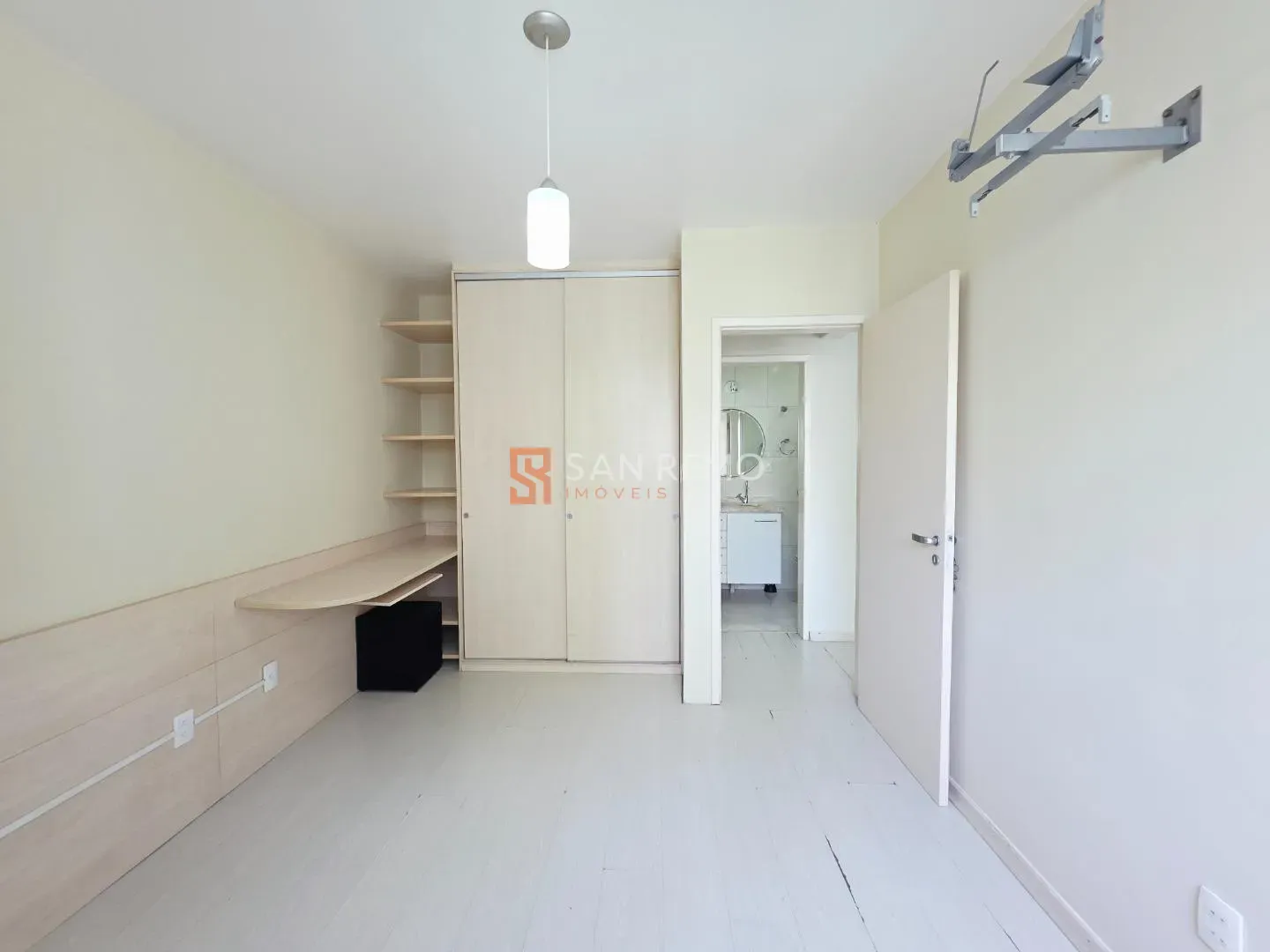 Квартира с 1 спальней на 3 этаже, кухня открытой планировки — photo 10