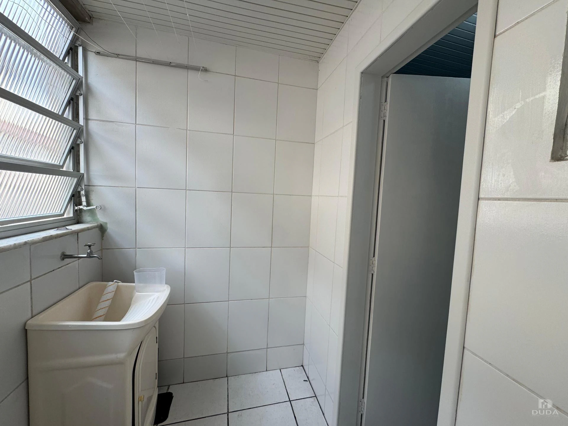 3-bedroom apartment, 1 with its own bathroom, 72 m² — photo 13