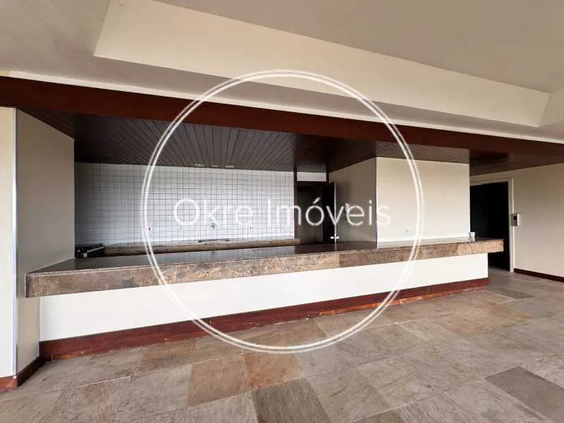 4-bedroom apartment with 160 m² and 2 parking spots — photo 32