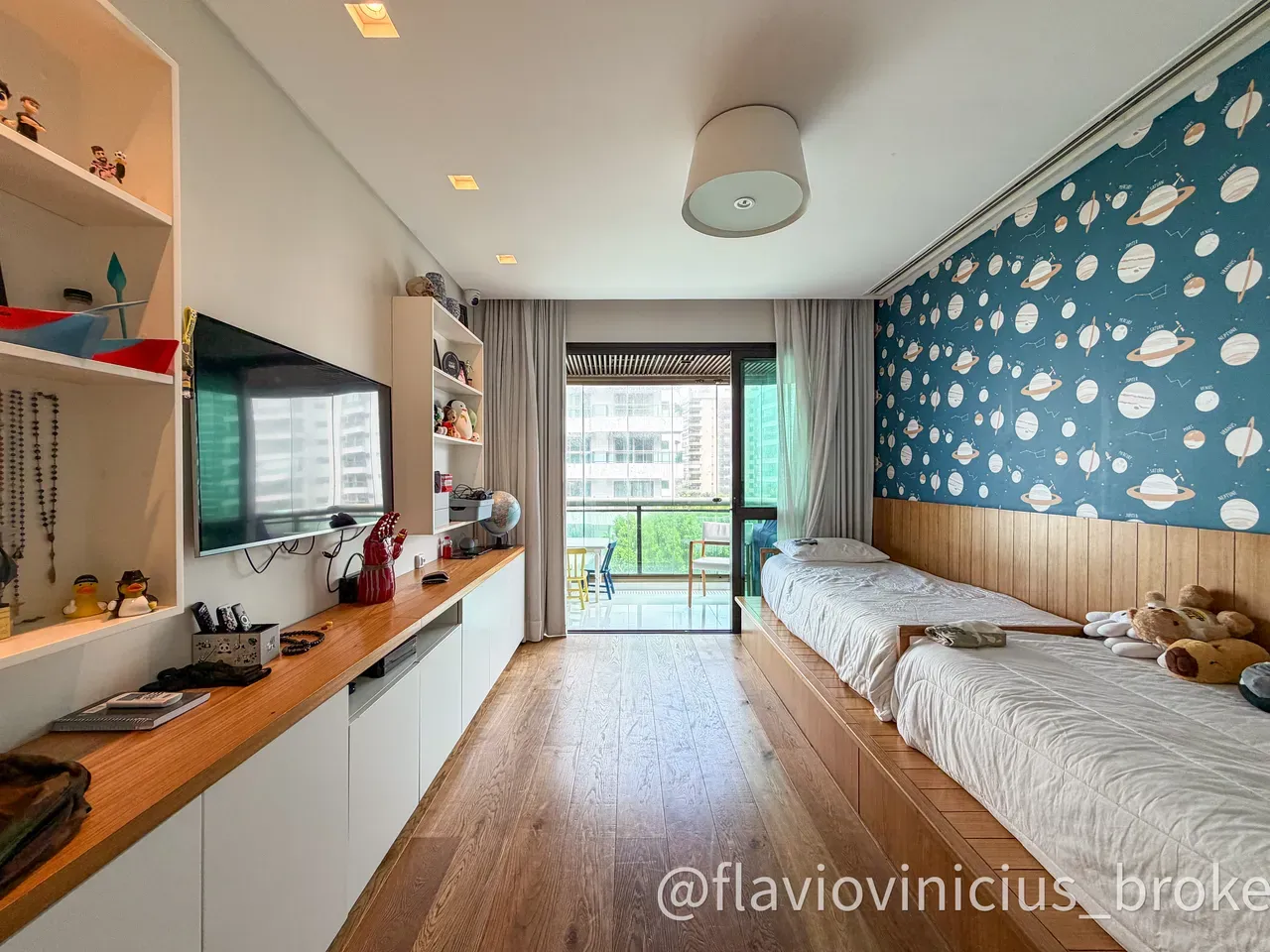 Apartamento mobiliado de 400 m² com 4 suítes e jardim — photo 36