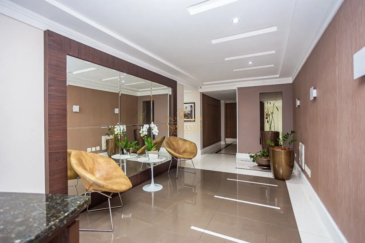Home office in a 2-bedroom apartment, 94 m² — photo 45