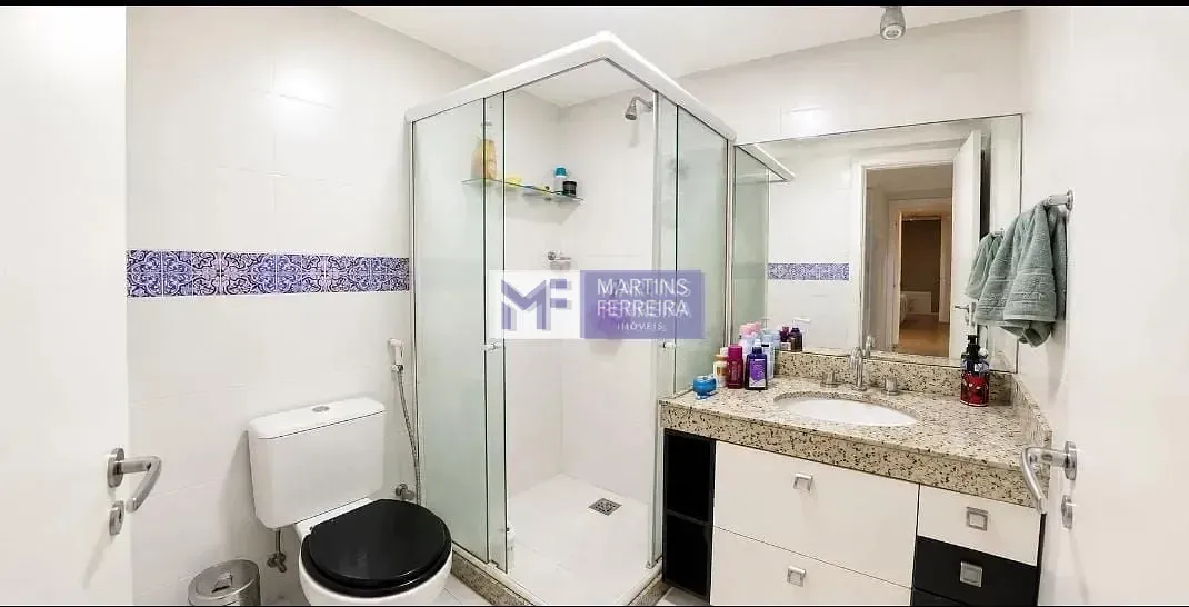 Furnished apartment with 3 bedrooms and a terrace — photo 17