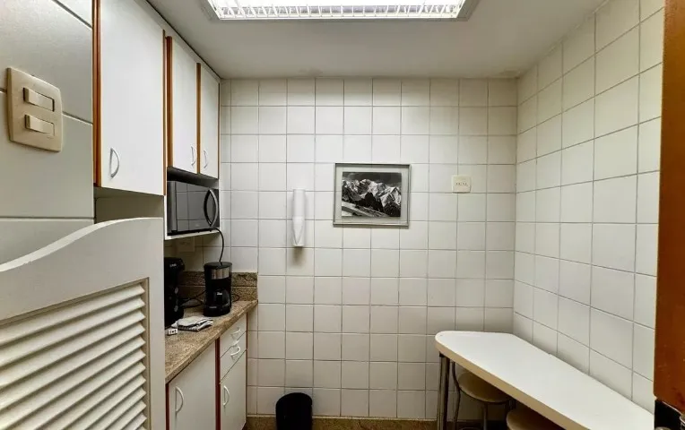 Apartamento sem mobília com 2 quartos e box de vidro — photo 3