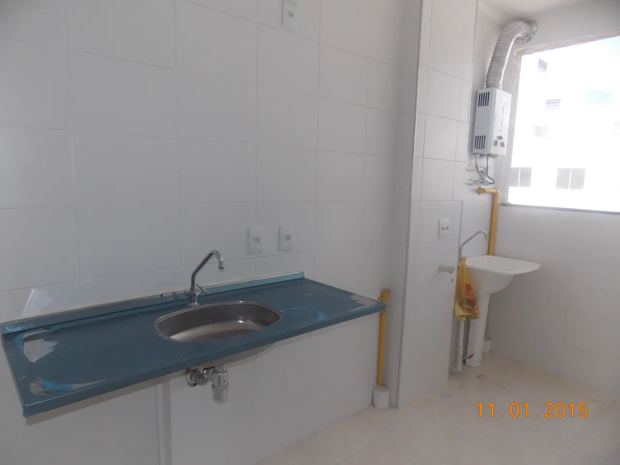 Apartment with 2 bedrooms and a closed-off kitchen — photo 5