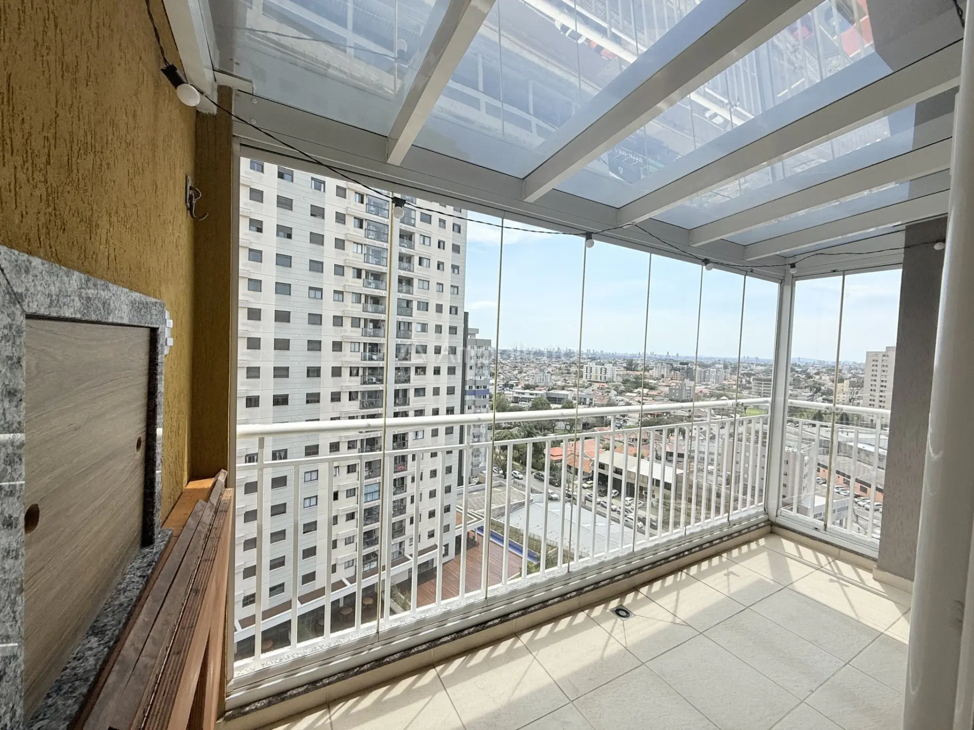 Apartamento, 78 m², com churrasqueira privativa