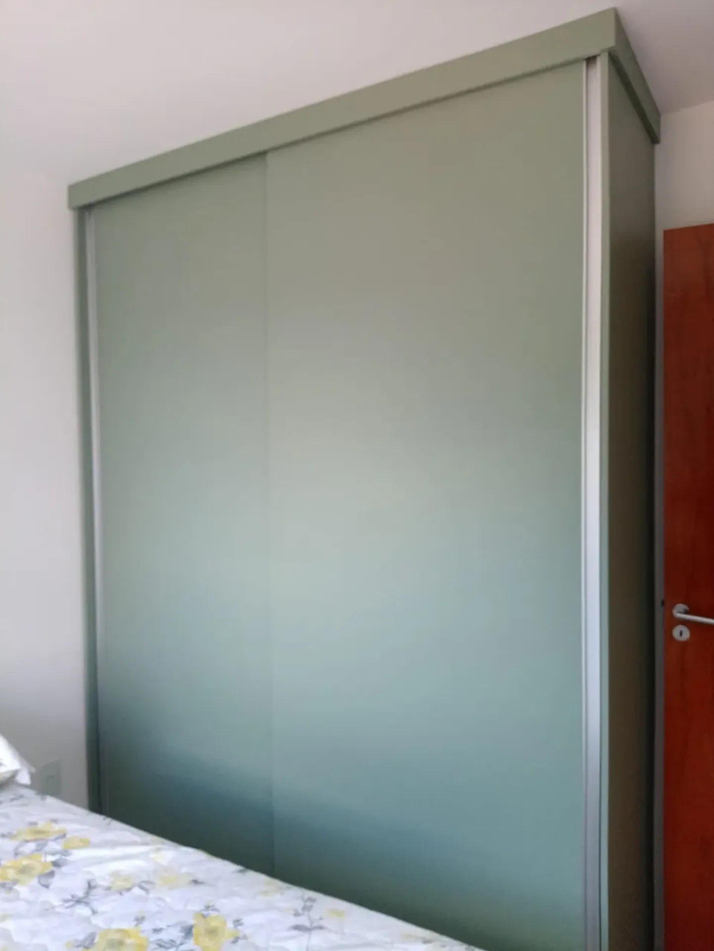 3-bedroom apartment with a washing machine in João Pessoa — photo 2