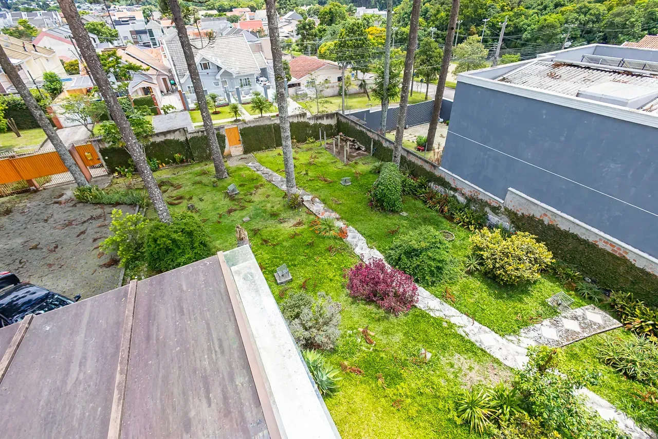Detached house with 5 bedrooms and 4 bathrooms — photo 17