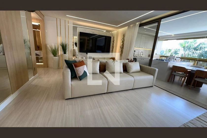 Apartment, 217 m², with a glass-enclosed balcony — photo 10