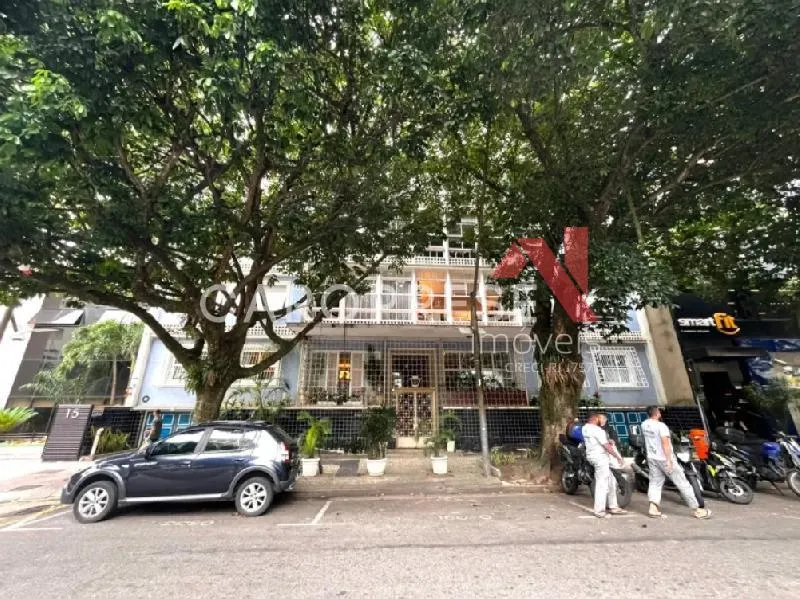 Apartment with 3 bedrooms and a terrace — photo 18
