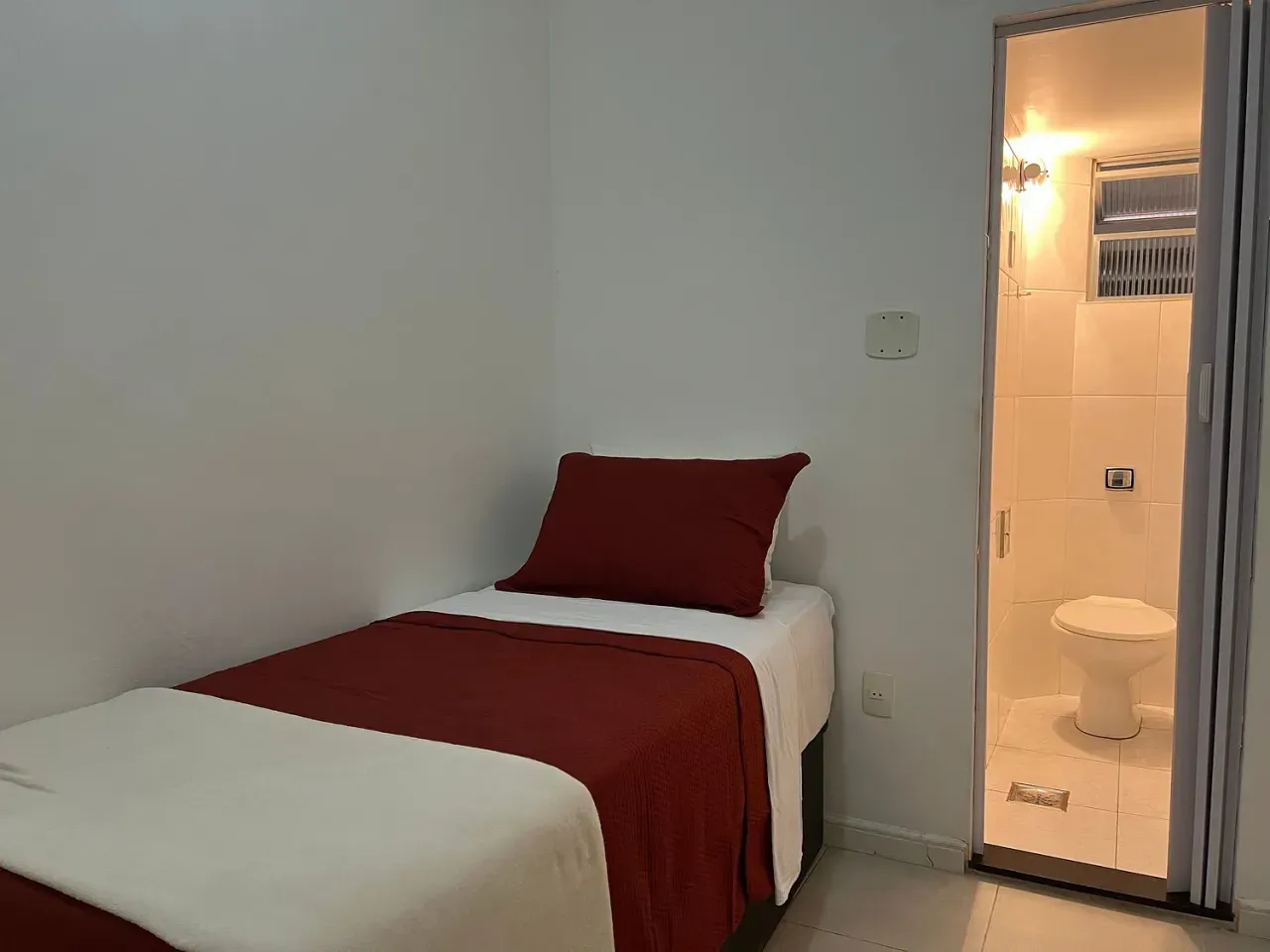 Apartamento mobiliado com 2 quartos e 1 banheiro (40 m²) — photo 7