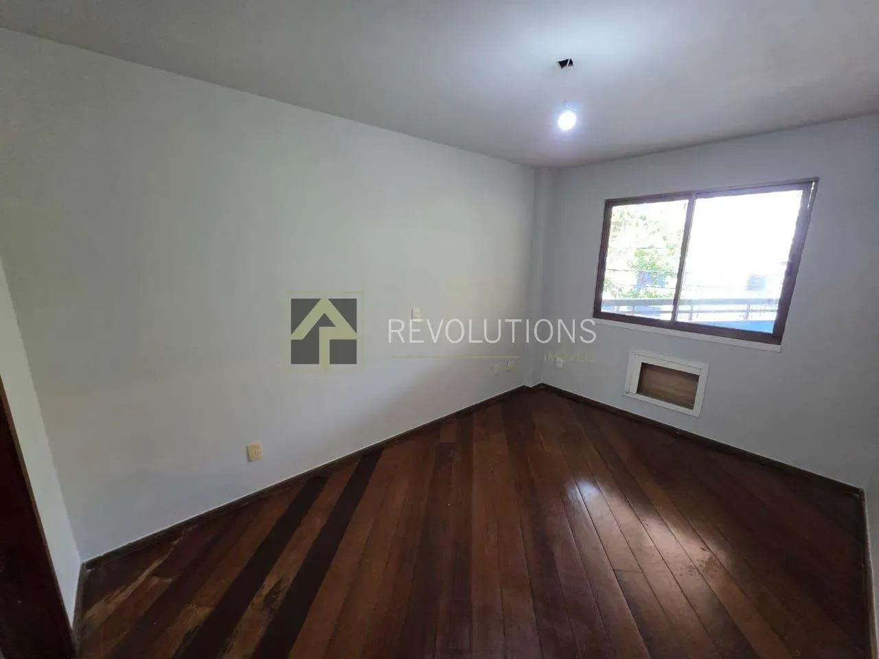 Apartamento mobiliado com 3 quartos e 3 banheiros — photo 3