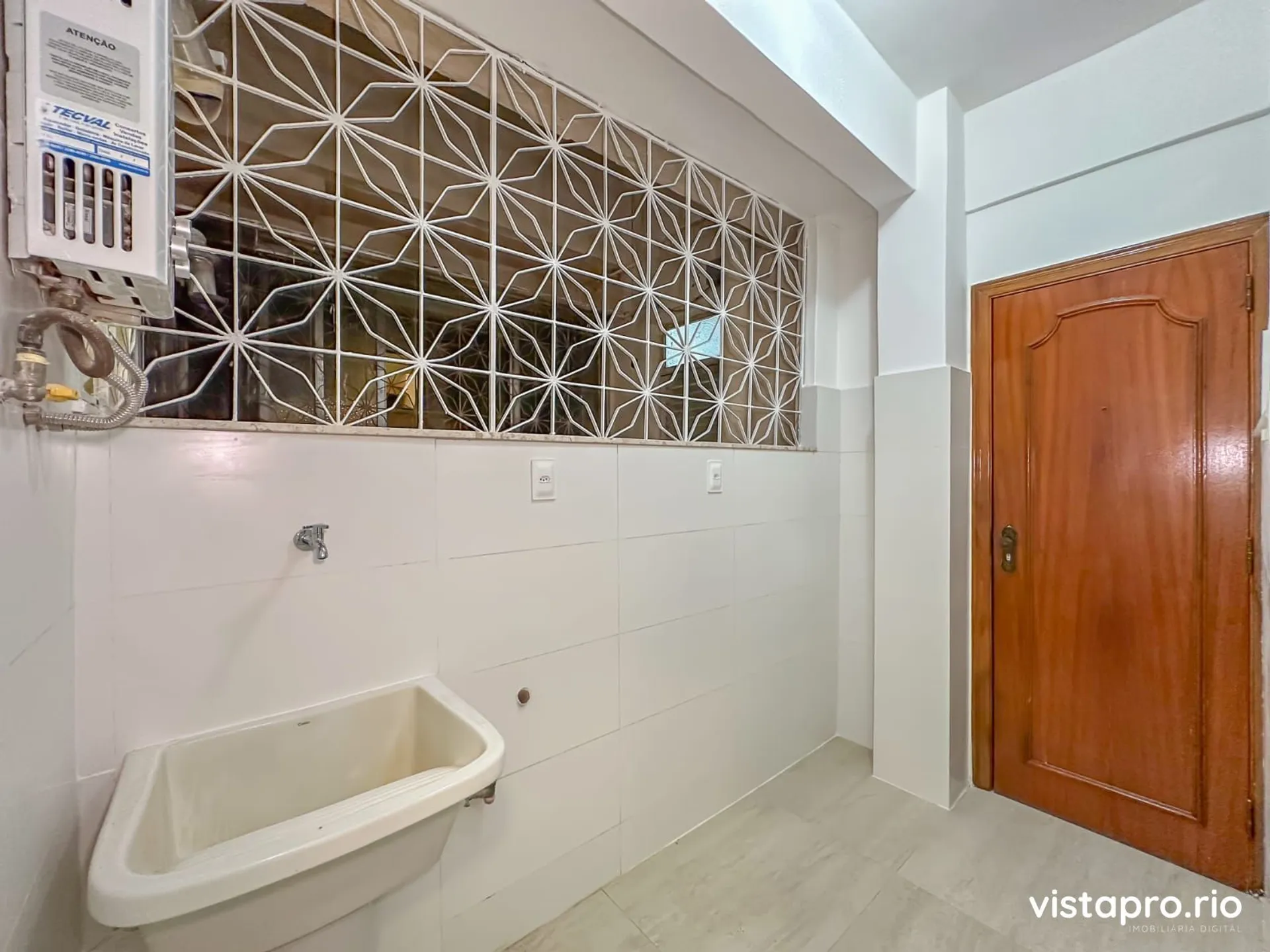 2-bedroom apartment, 65 m² — photo 23