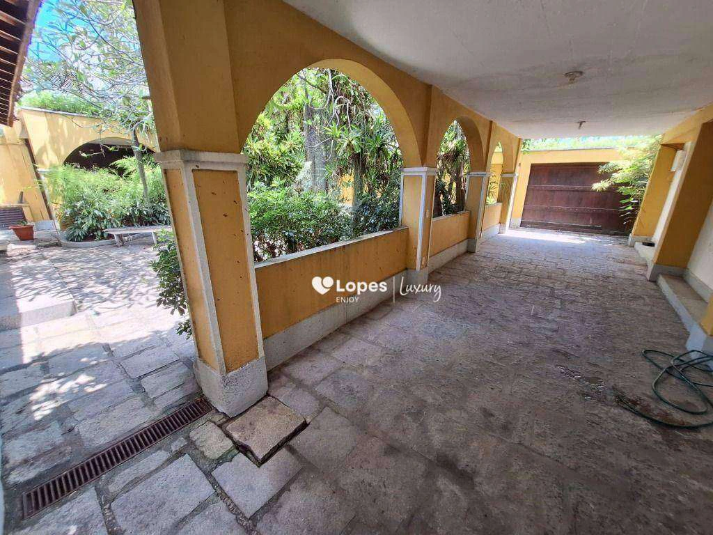 Casa com 6 quartos e 720 m² com piscina e sauna — photo 24