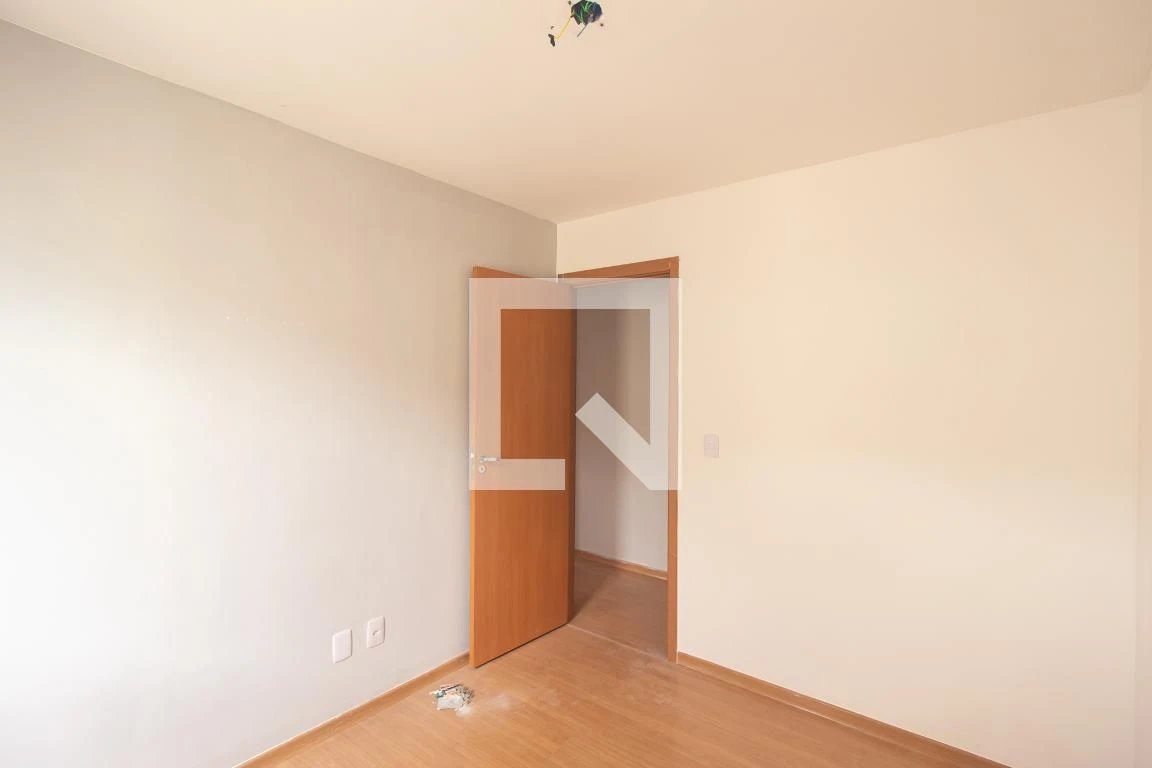 Apartamento de 2 quartos em condomínio com piscina — photo 37