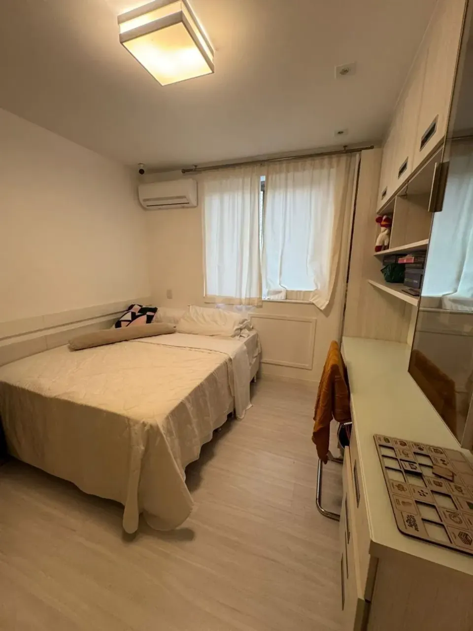 Furnished 130 m² apartment with 3 bedrooms — photo 10