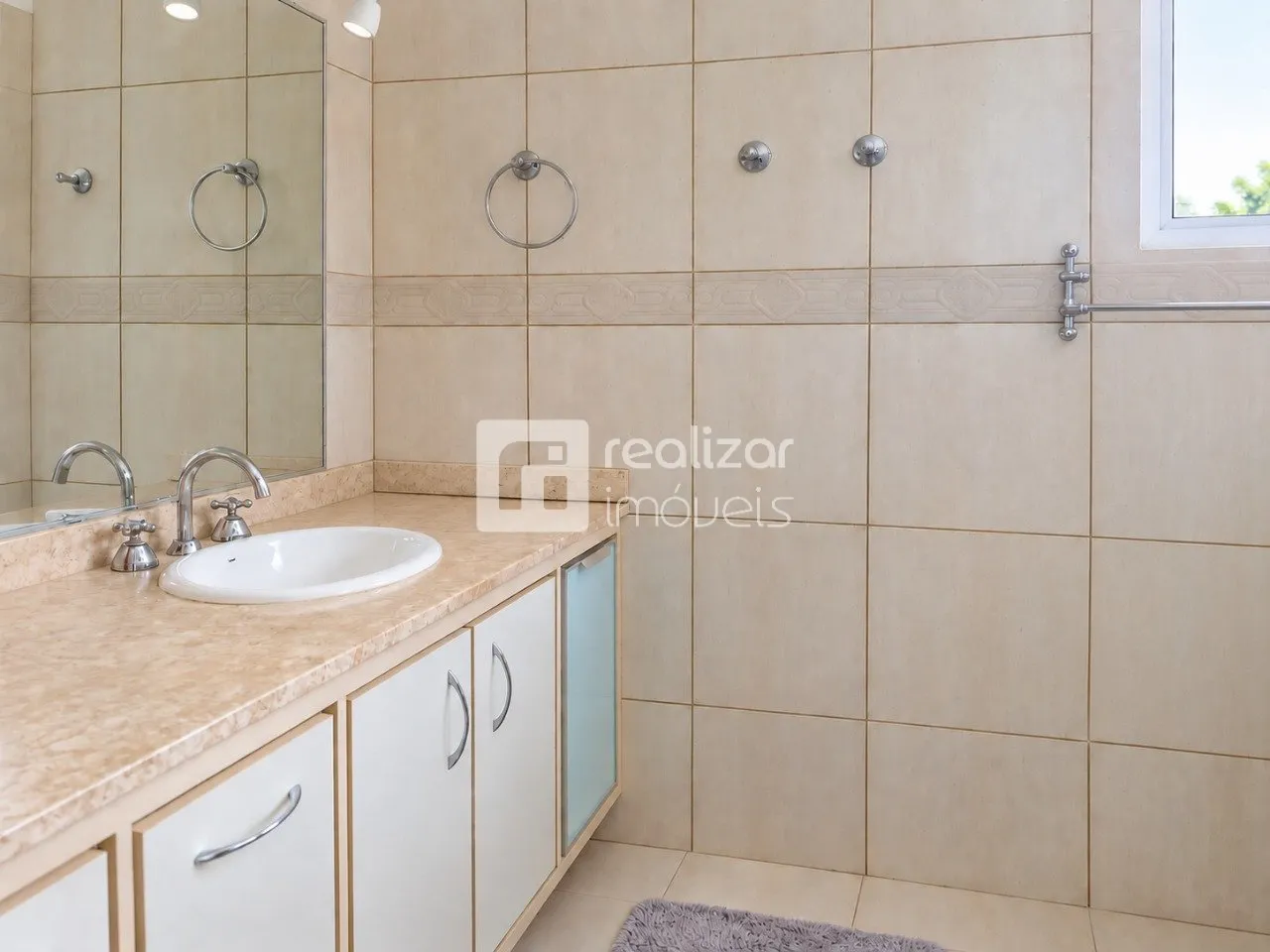 Casa mobiliada, 240 m², com janelas do piso ao teto — photo 10