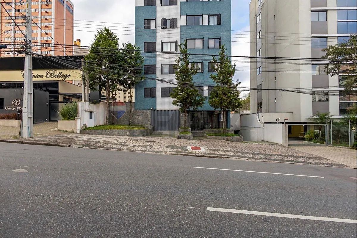 Apartment, 36 m², with wood or laminate floors — photo 45