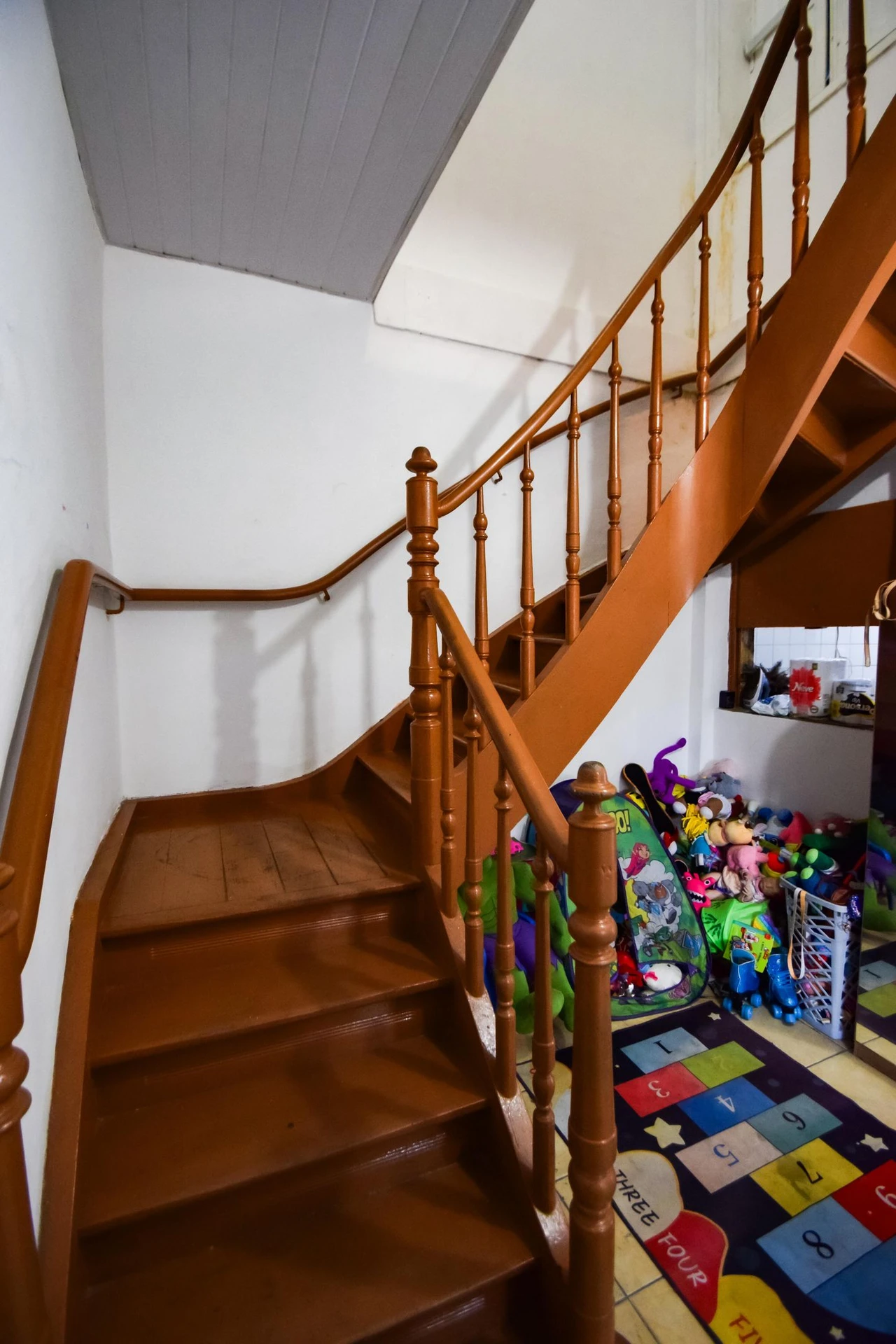 Furnished house with 4 bedrooms and 4 bathrooms — photo 13