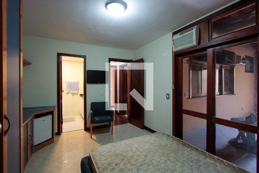 Furnished house with 7 bedrooms and 5 en-suites, 600 m² — photo 42