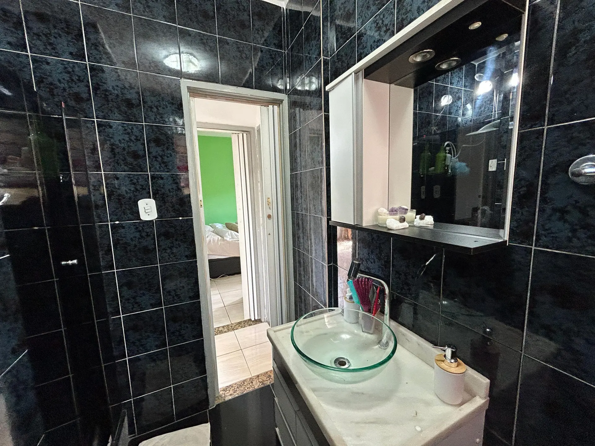 Mountain view in a 2-bedroom apartment, 44 m² — photo 22