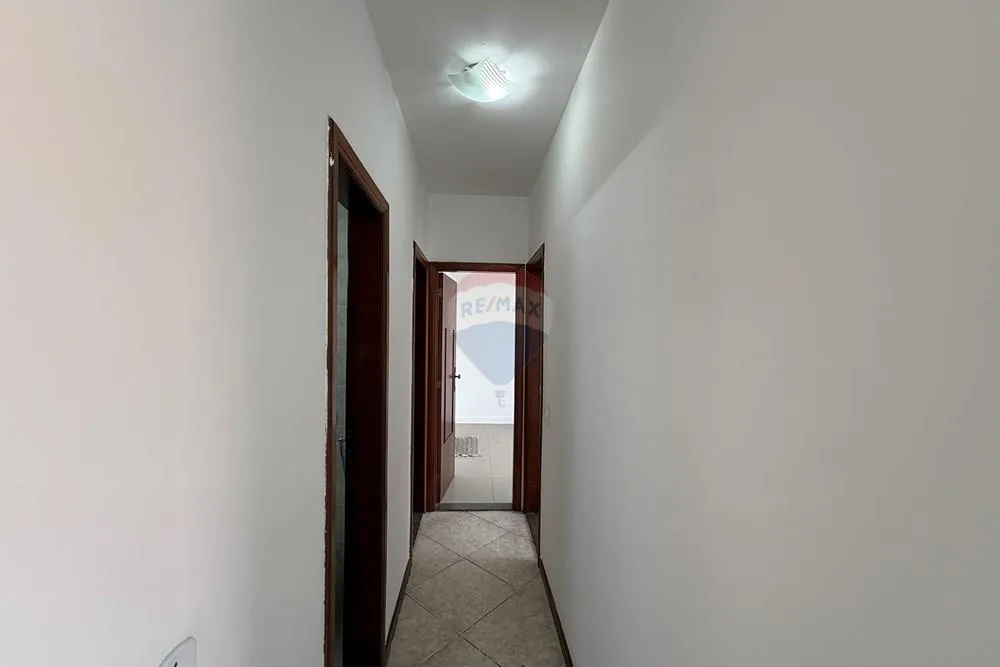 Apartamento sem mobília com 93 m² e 3 quartos — photo 2