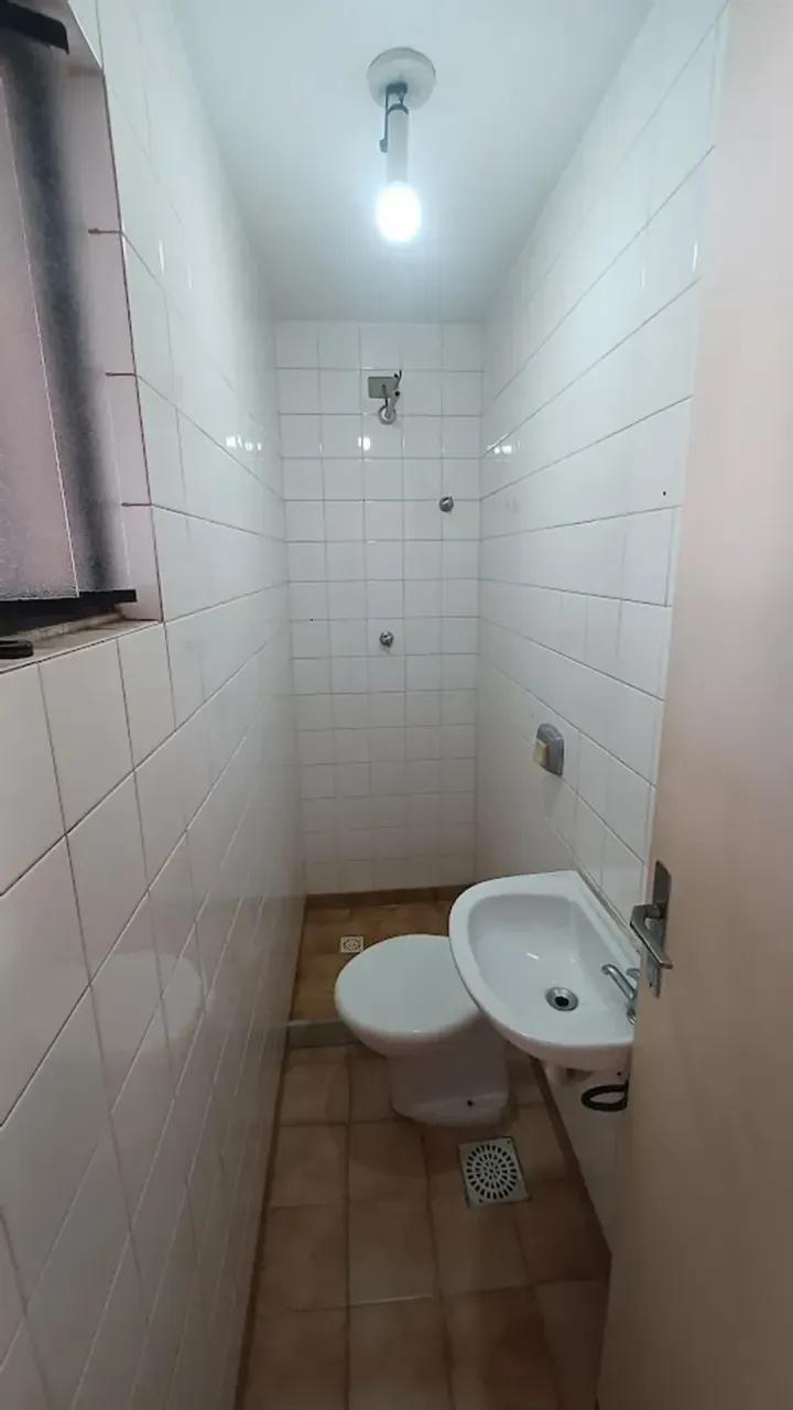 100 m² apartment with 2 bedrooms and a balcony — photo 17